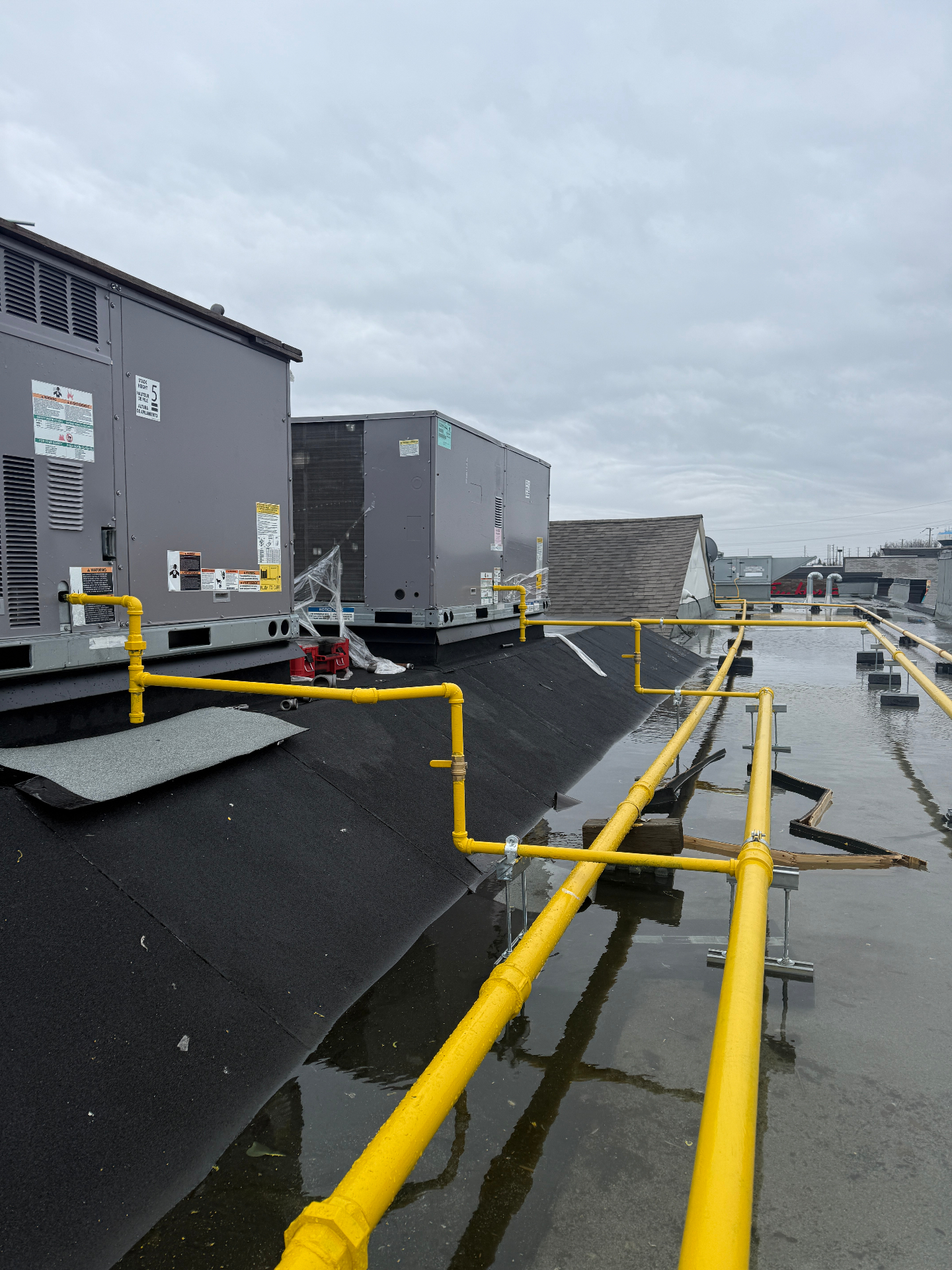 ROOFTOP UNIT GAS CONNECTION